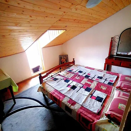 Apartament Budget With Breakfast #5 *